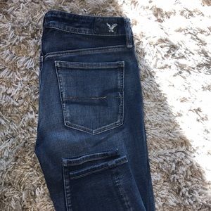 Dark blue American Eagle distressed skinny jeans